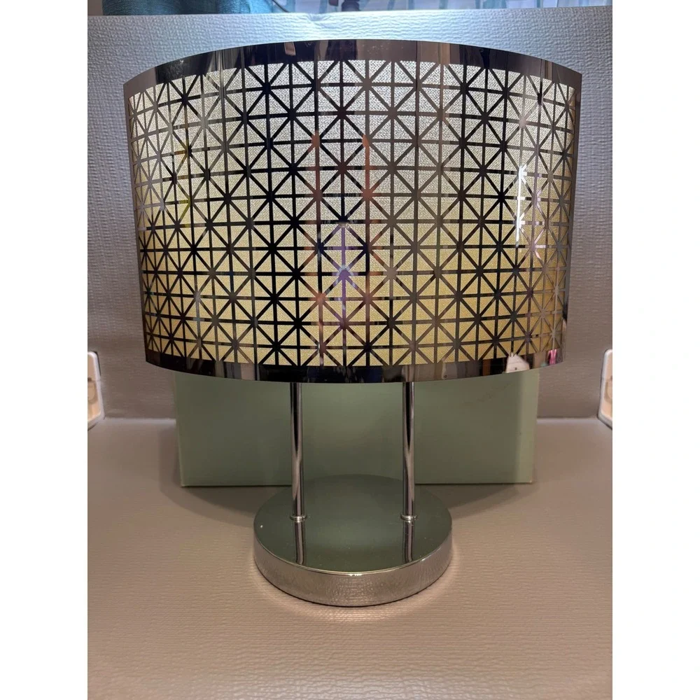 PartyLite Illusions Tealight Lamp Chrome Geometric Metal Modern Decor - Picture 1 of 10